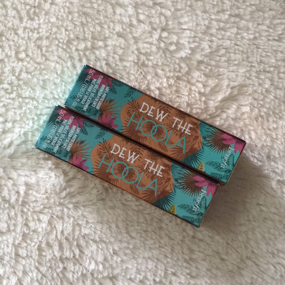 Benefit dew the hoola